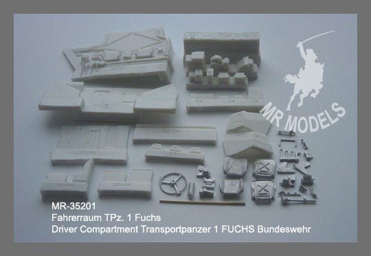 MR - 35201 TPZ 1 FUCHS  Fahrerraum