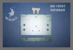MR-16037 Polystyrolrückwand für M4 Sherman ( Frästeil )