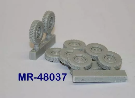 MR-48037  Räder mit Geländeprofil für Krupp Protze